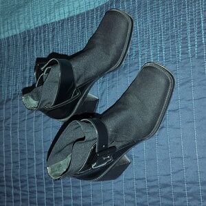 Via Spiga ankle  booties sz 5